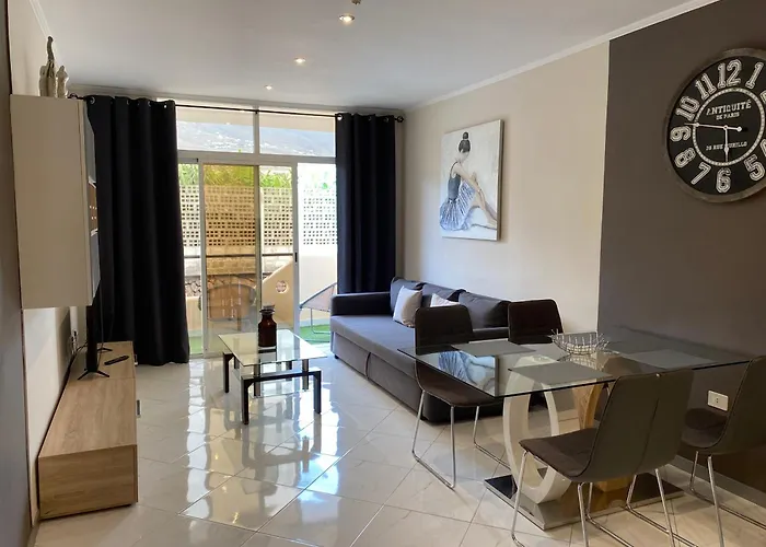 Adeje, Calle El Horno * Costa Adeje (Tenerife)